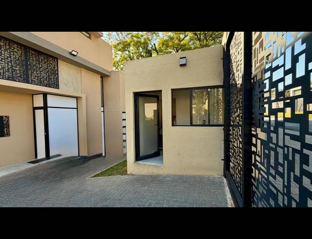 4 BEDROOM PROPERTY TO RENT IN HOUGHTON ESTATE